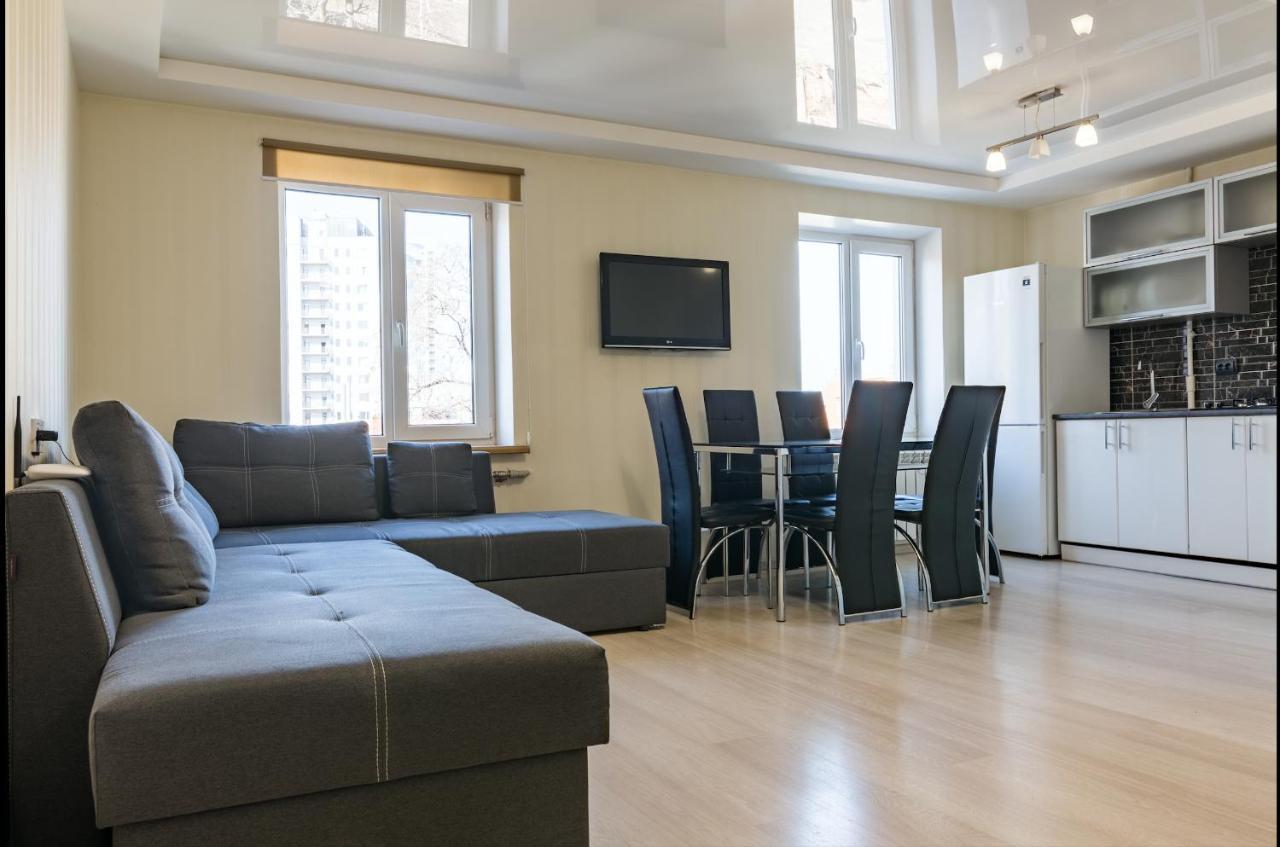 Luxury 2-Bedroom Most City Area, Center Днепър Екстериор снимка